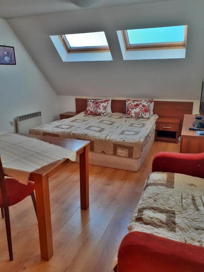 Pirin Place Bansko Bagian luar foto